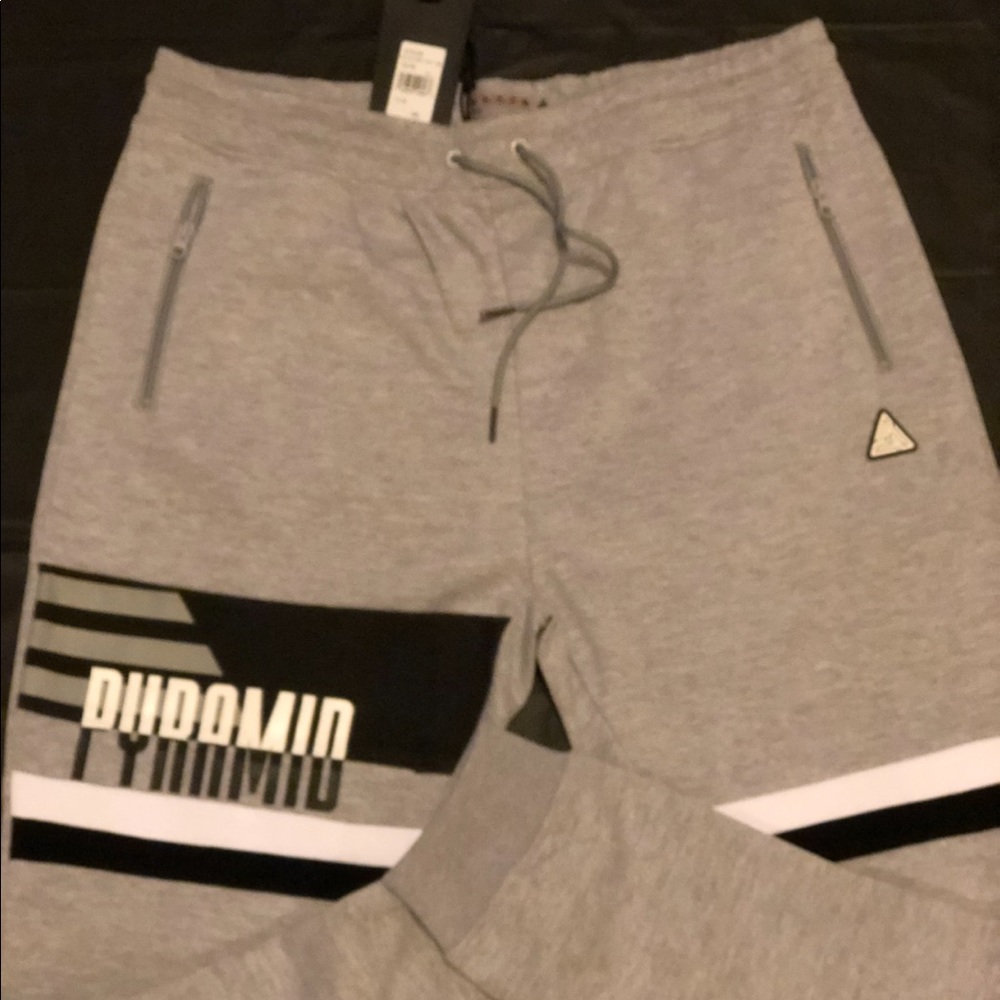 Pants - Picture 2 of 5